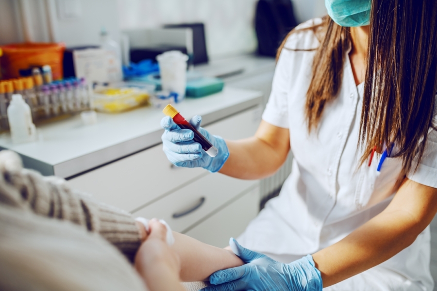 Qual é a importância dos exames na prevenção?